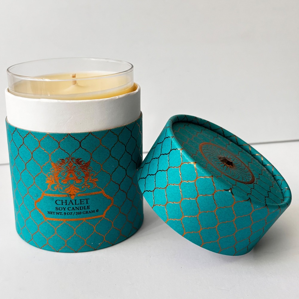 Archipelago Chalet Soy Candle 9 oz Bergamot Lemon Leaf Pressed Flowers New - Picture 4 of 6